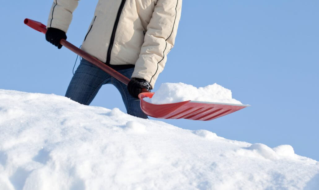 Why You Should Hire a Snow Removal Company This Winter